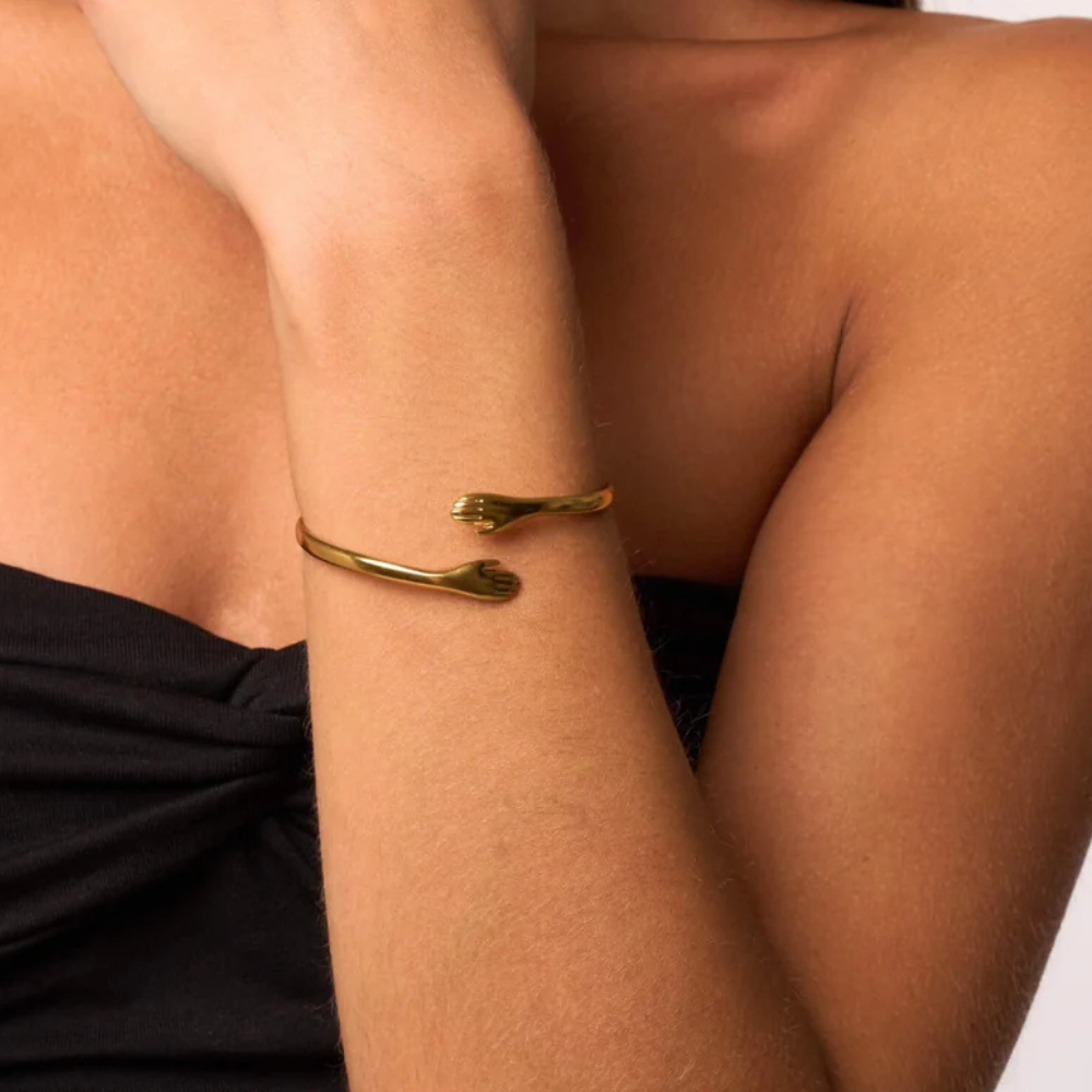 Narukvica Večnog Zagrljaja